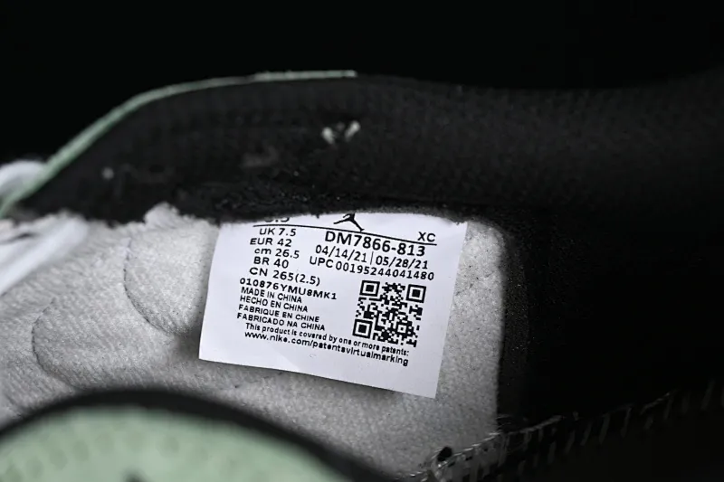 All Categories Air Jordan Jordan Series Basketball Shoes Air Jordan 1 Low Travis Scott x Air Jordan 1 Low OG AJ1 Joe 1 Reversed Overhook Joint Style Casual Sports Basketball Shoes DM7866-813